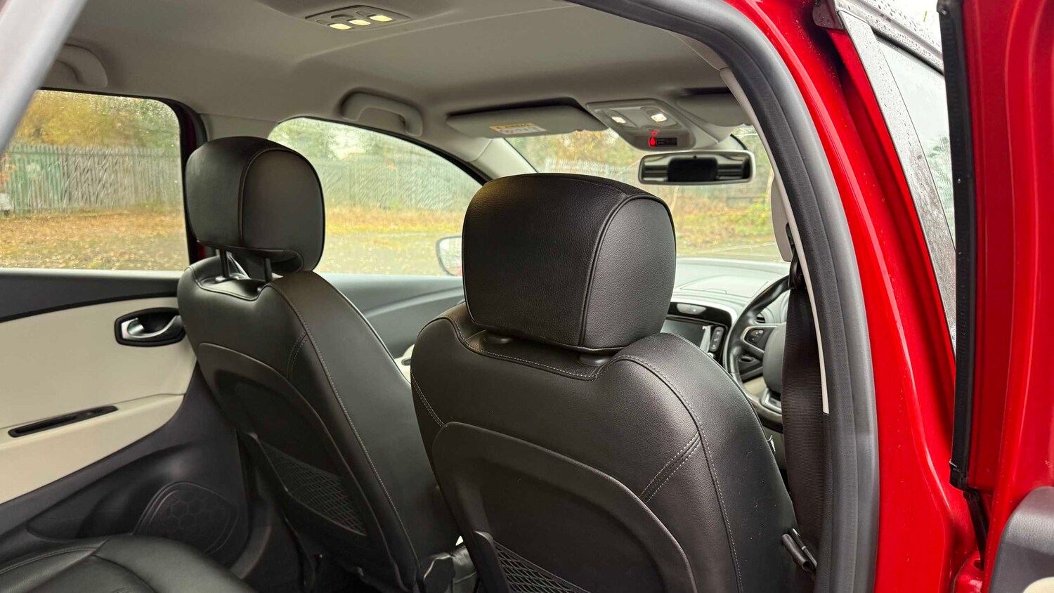 Used Renault Captur 2018 for sale - 77244988: Photo 12