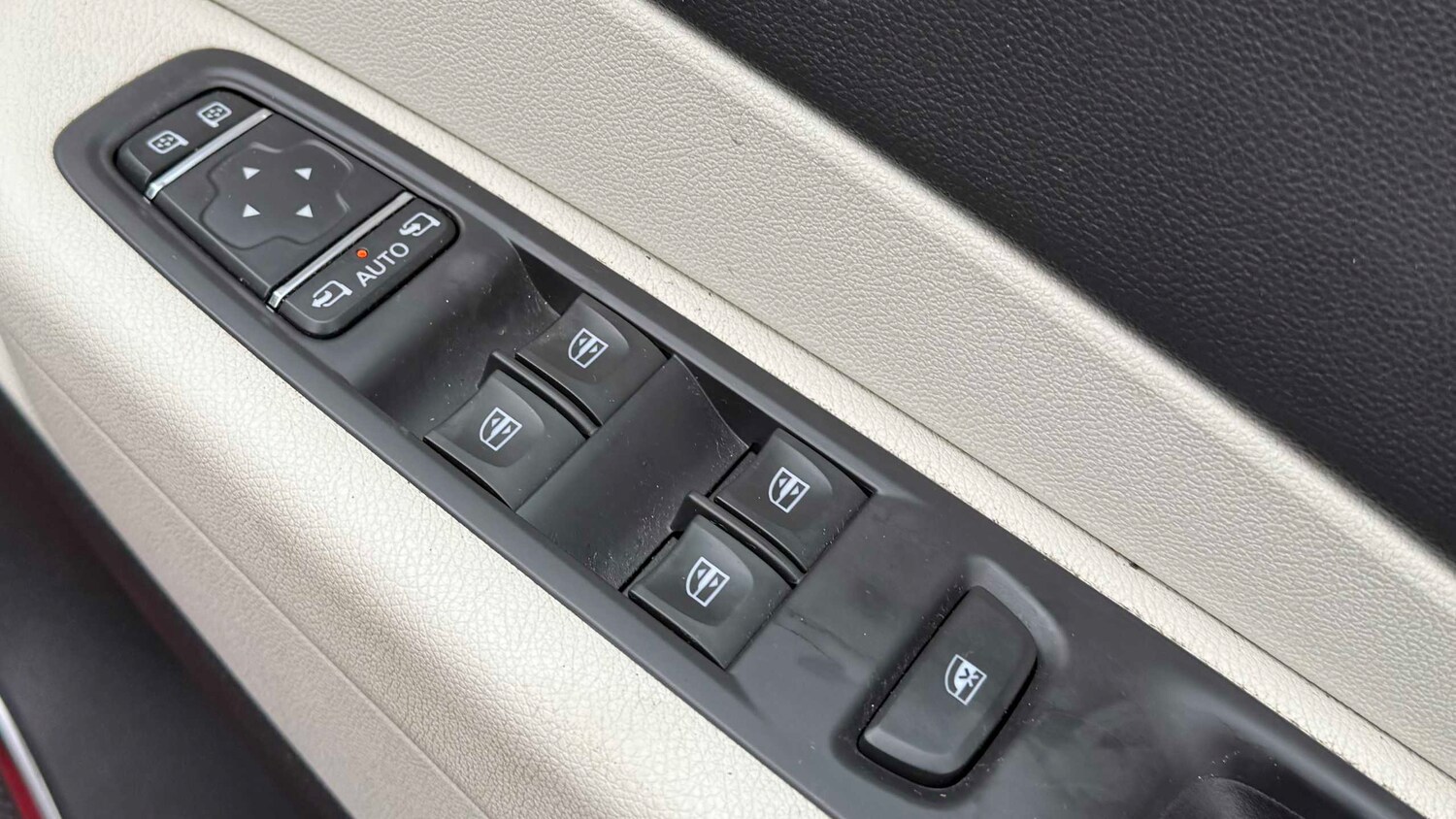 Used Renault Captur 2018 for sale - 77244988: Photo 14