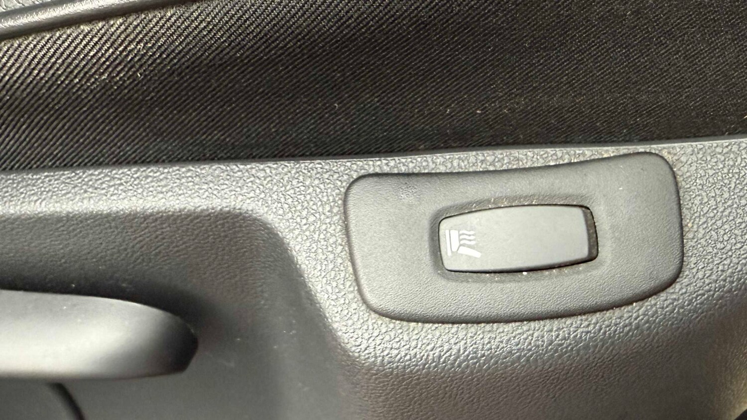 Used Renault Captur 2018 for sale - 77244988: Photo 19