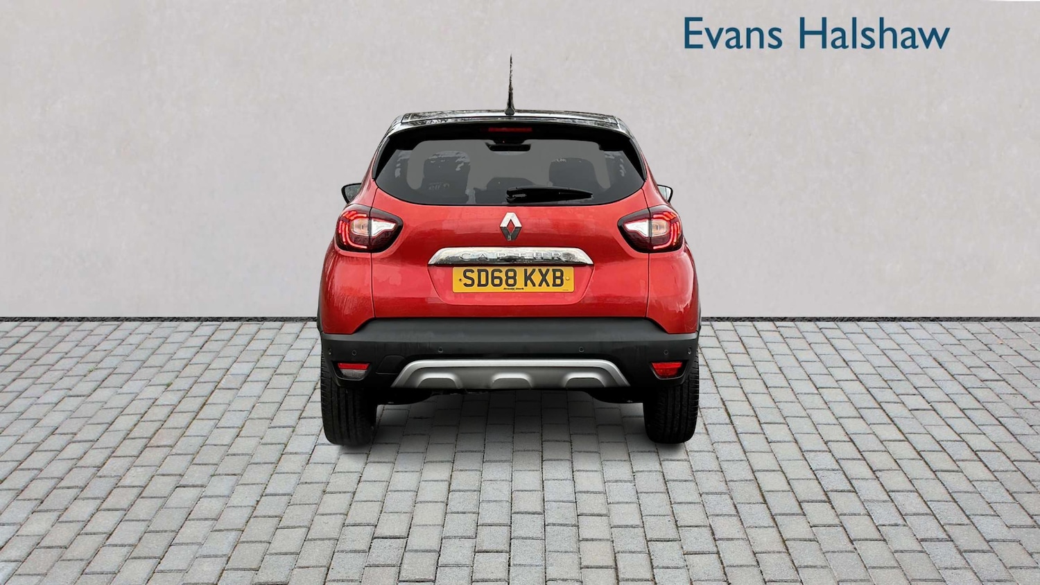 Used Renault Captur 2018 for sale - 77244988: Photo 3