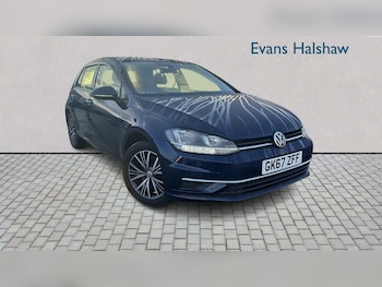 Used Volkswagen Golf 2017 for sale - 77257178: Photo