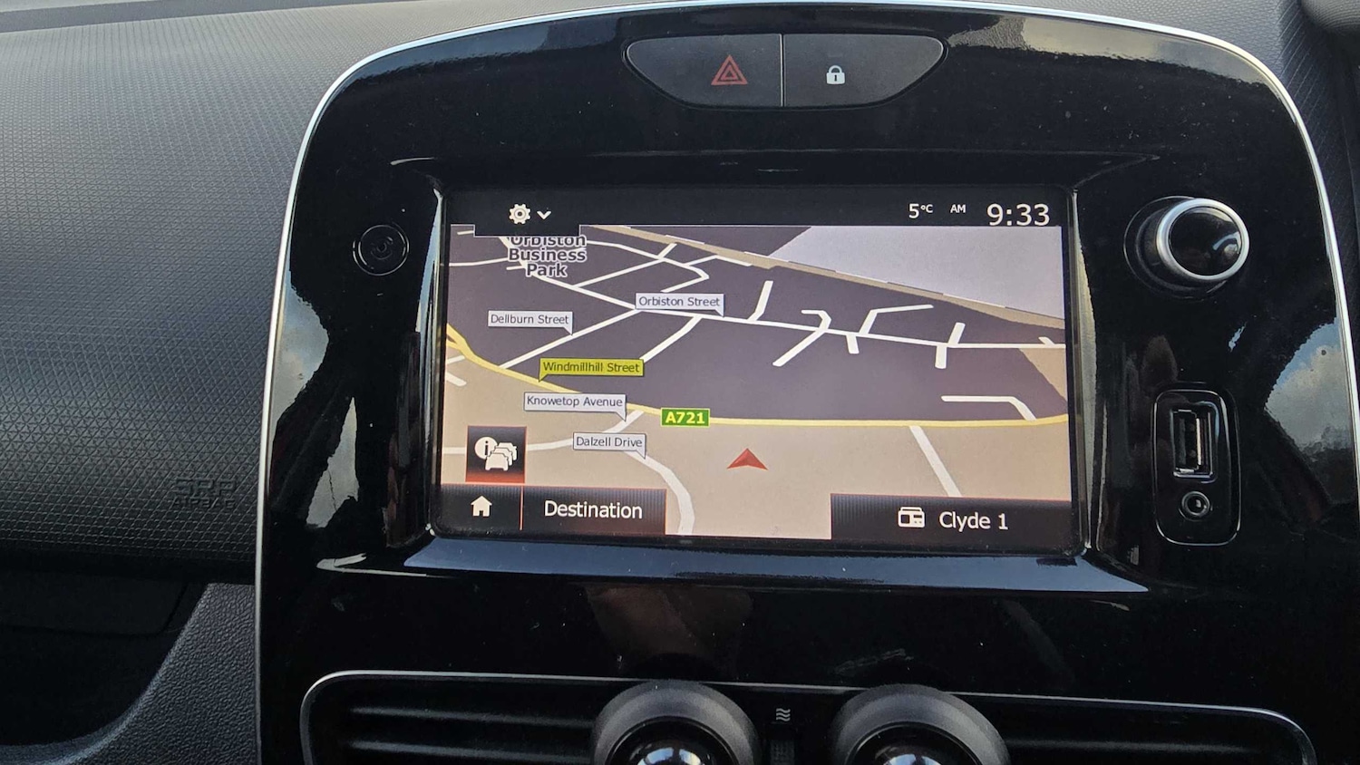 Used Renault Clio 2017 for sale - 76745980: Photo 17