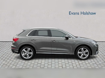 Used Audi Q3 2021 for sale - 77414696: Photo