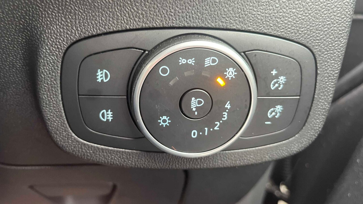 Used Ford Fiesta for sale - 77686635: Photo 11