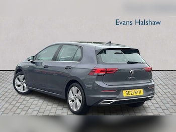 Used Volkswagen Golf 2021 for sale - 78639412: Photo