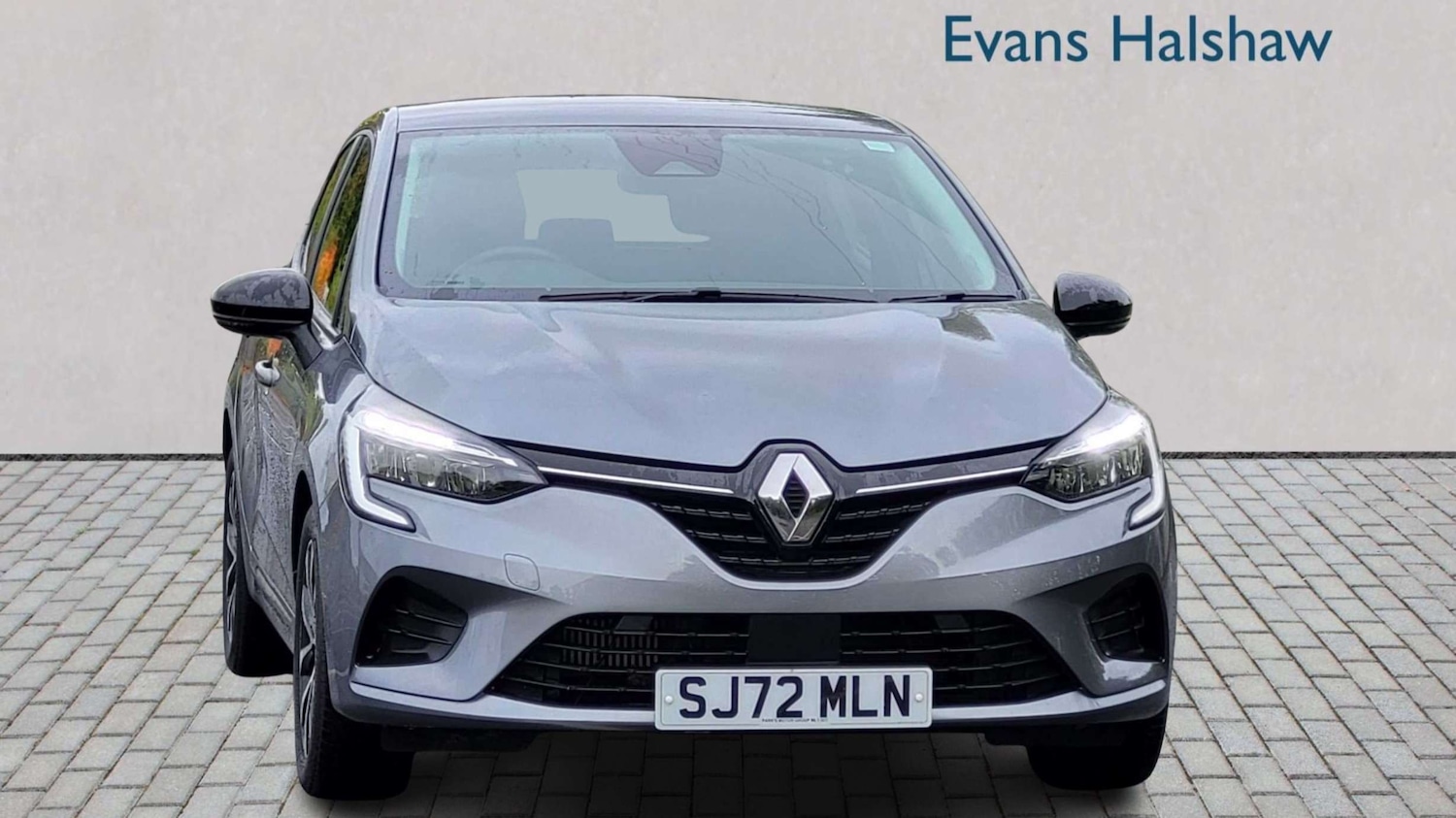 Used Renault Clio 2022 for sale - 76169990: Photo 1
