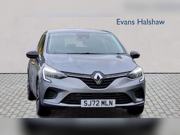 Used Renault Clio 2022 for sale - 76169990: Photo
