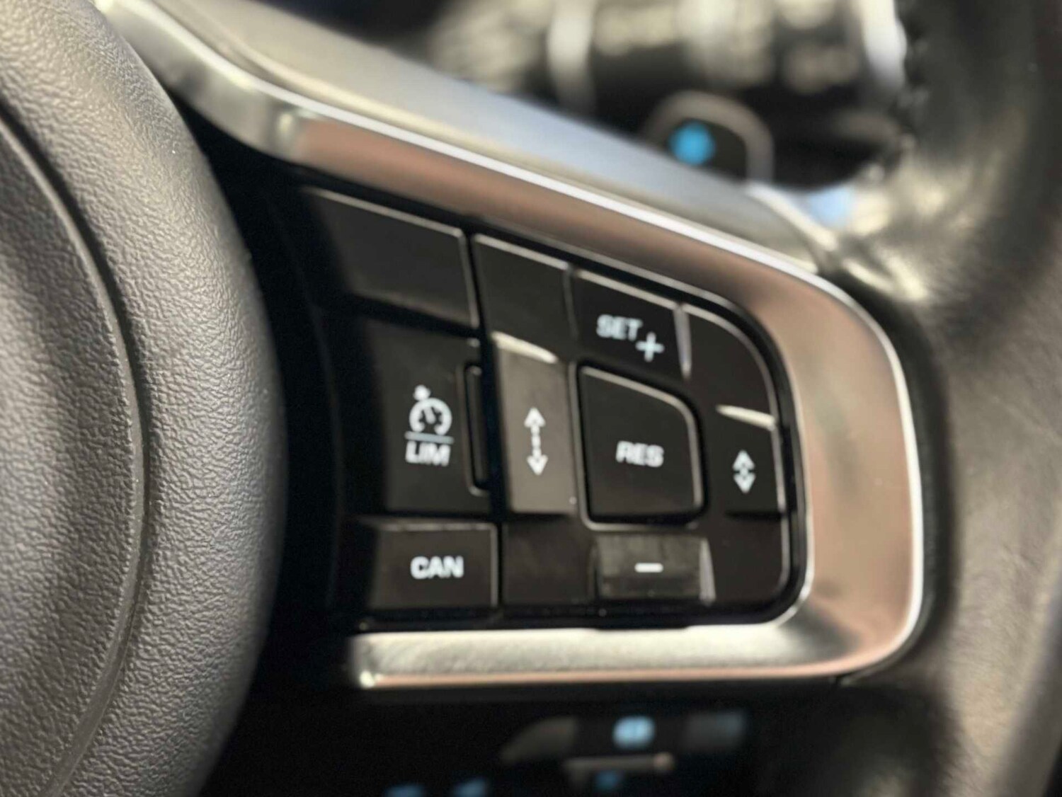 Used Jaguar E-Pace 2017 for sale - 77082991: Photo 20