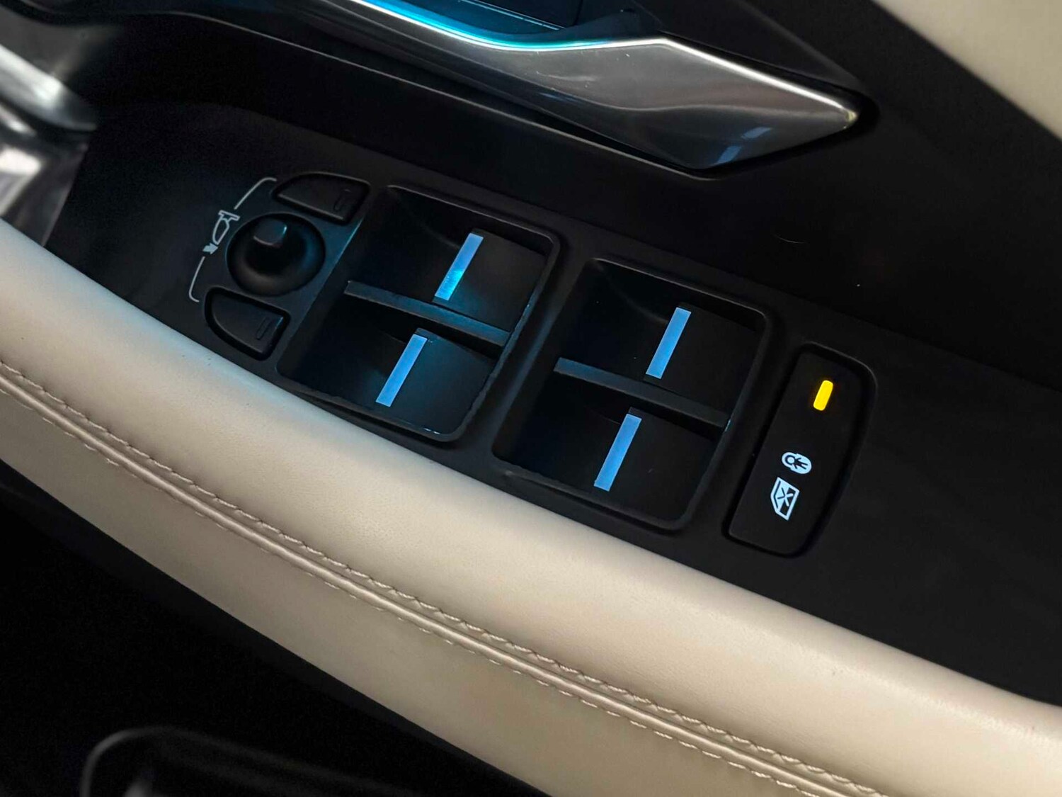 Used Jaguar E-Pace 2017 for sale - 77082991: Photo 22