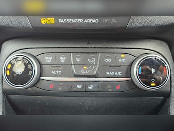 Used Ford Fiesta 2023 for sale - 79825425: Photo