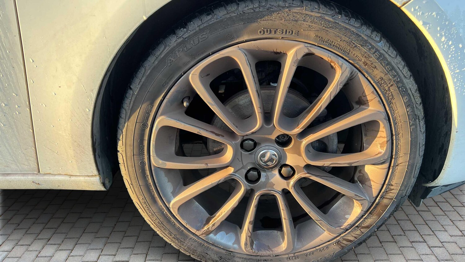 Used Vauxhall ADAM 2014 for sale - 76789175: Photo 11