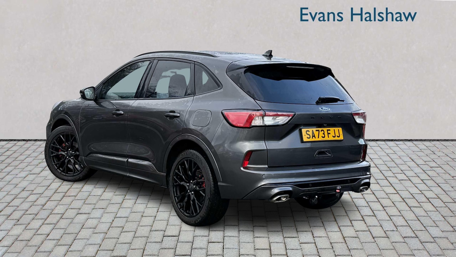 Used Ford Kuga 2023 for sale - 76610534: Photo 2