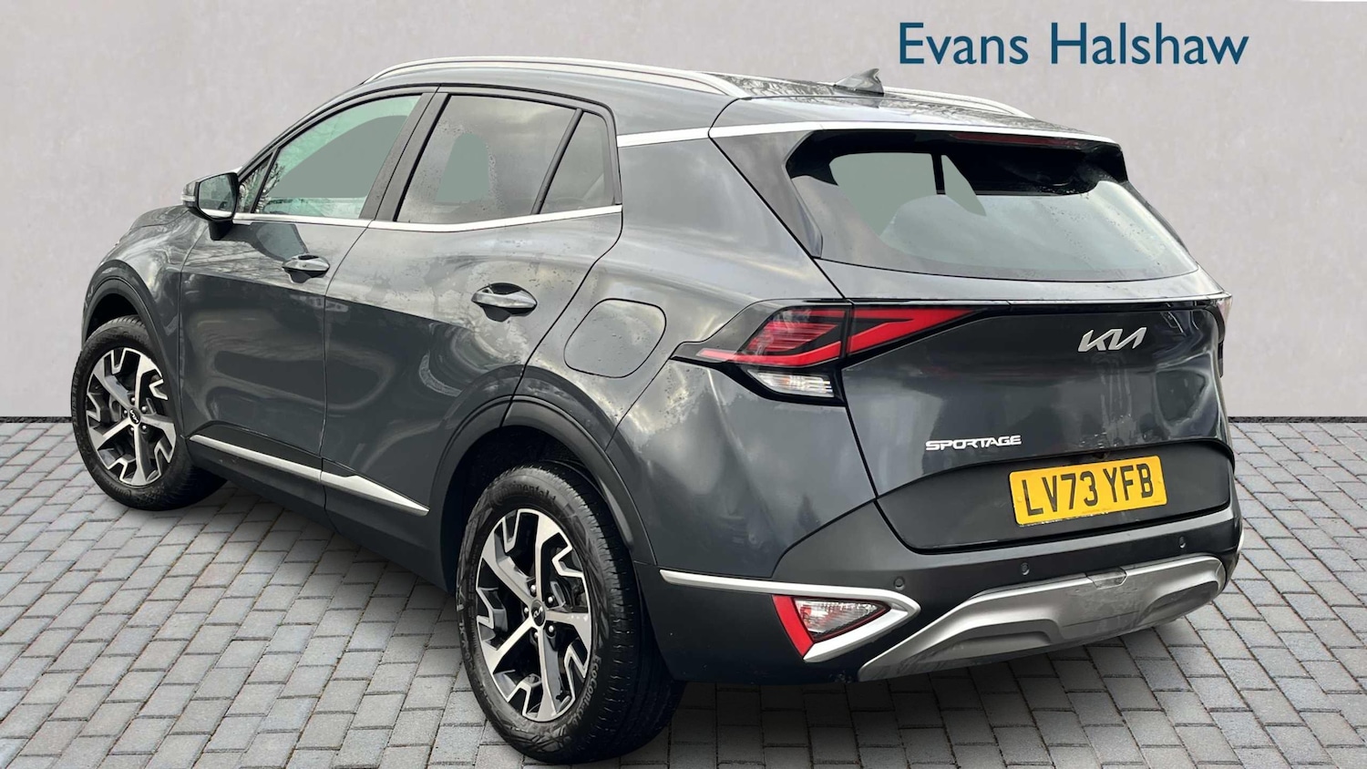 Used Kia Sportage 2024 for sale - 76916168: Photo 2