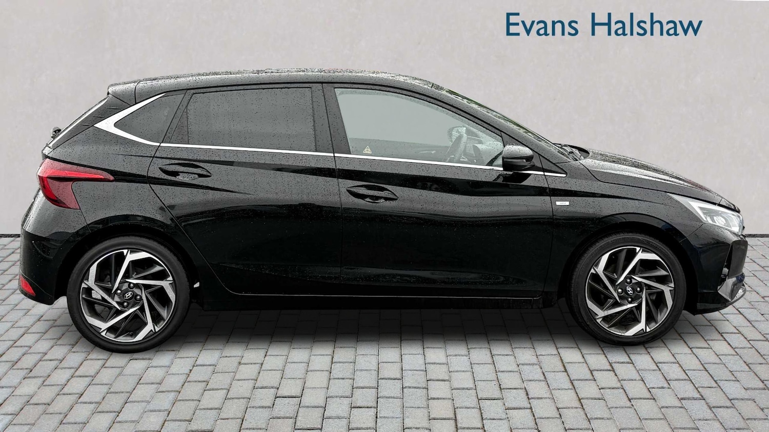 Used Hyundai i20 2023 for sale - 77634998: Photo 4