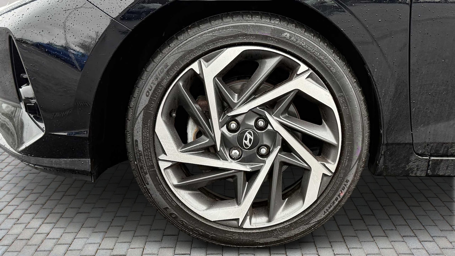 Used Hyundai i20 2023 for sale - 77634998: Photo 9