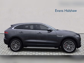 Used Jaguar F-Pace 2017 for sale - 77044198: Photo