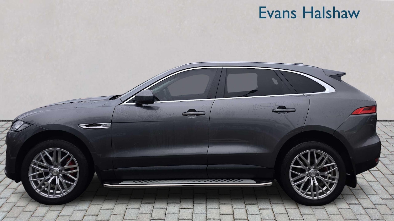 Used Jaguar F-Pace 2017 for sale - 77044198: Photo 6