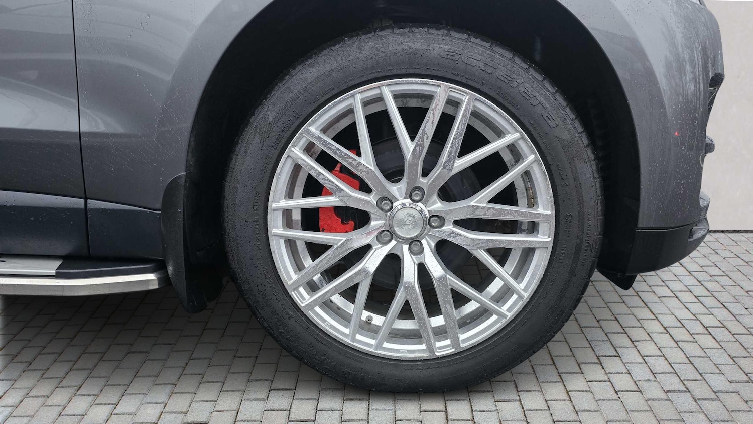 Used Jaguar F-Pace 2017 for sale - 77044198: Photo 8