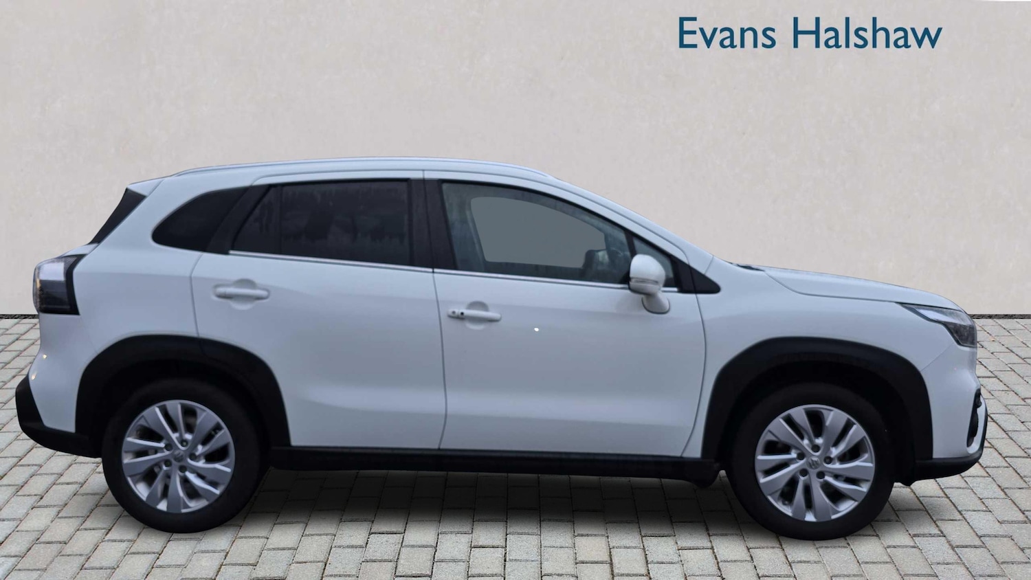 Used Suzuki SX4 S-Cross 2023 for sale - 76875835: Photo 4