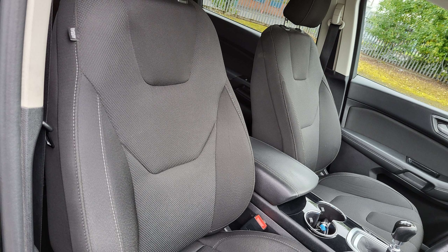 Used Ford S-Max 2017 for sale - 75917960: Photo 16
