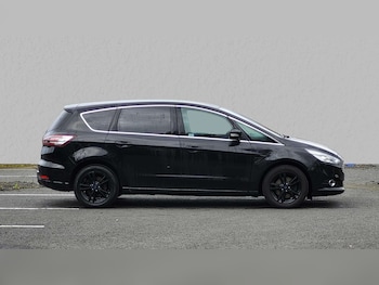 Used Ford S-Max 2017 for sale - 75917960: Photo 4
