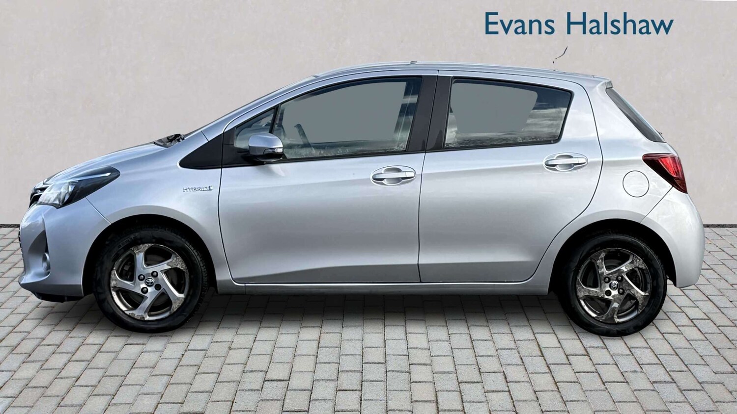 Used Toyota Yaris 2015 for sale - 78024192: Photo 7