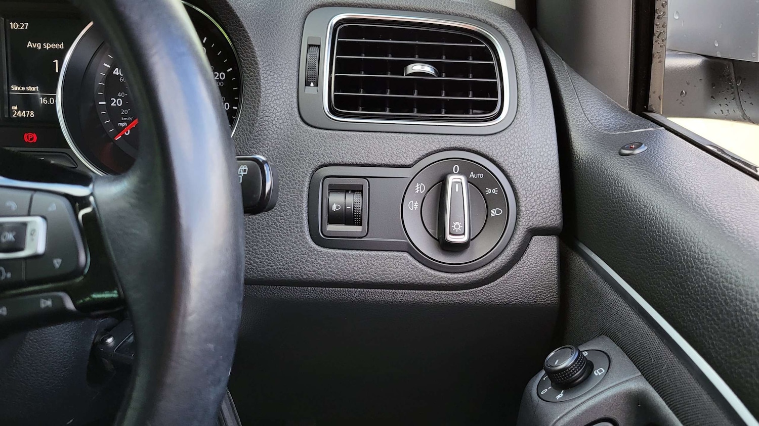 Used Volkswagen Polo 2016 for sale - 76774289: Photo 27