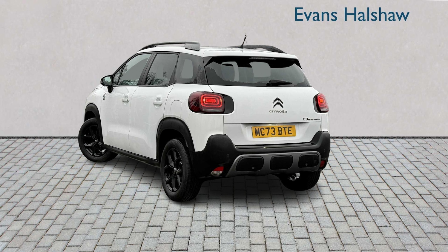 Used Citroen C3 Aircross 2023 for sale - 77032202: Photo 2