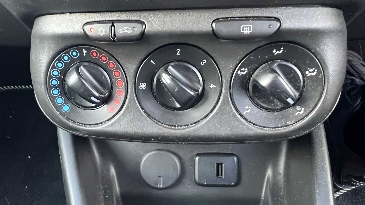 Used Vauxhall Corsa 2019 for sale - 76411244: Photo 18