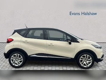 Used Renault Captur 2016 for sale - 77500463: Photo
