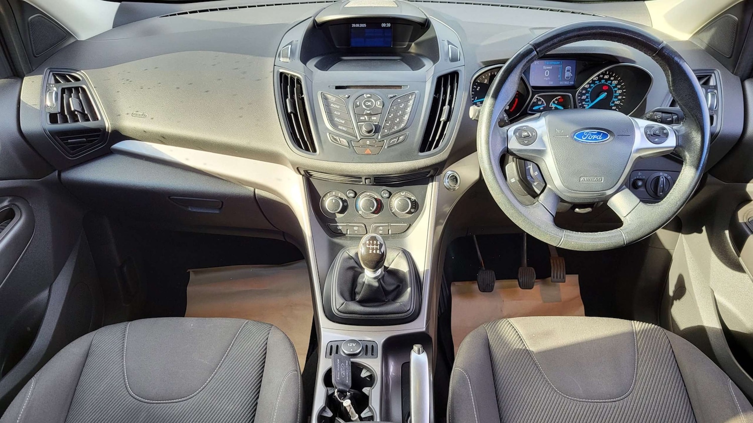 Used Ford Kuga 2015 for sale - 76113422: Photo 14