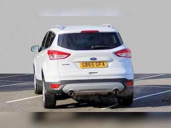 Used Ford Kuga 2015 for sale - 76113422: Photo 4
