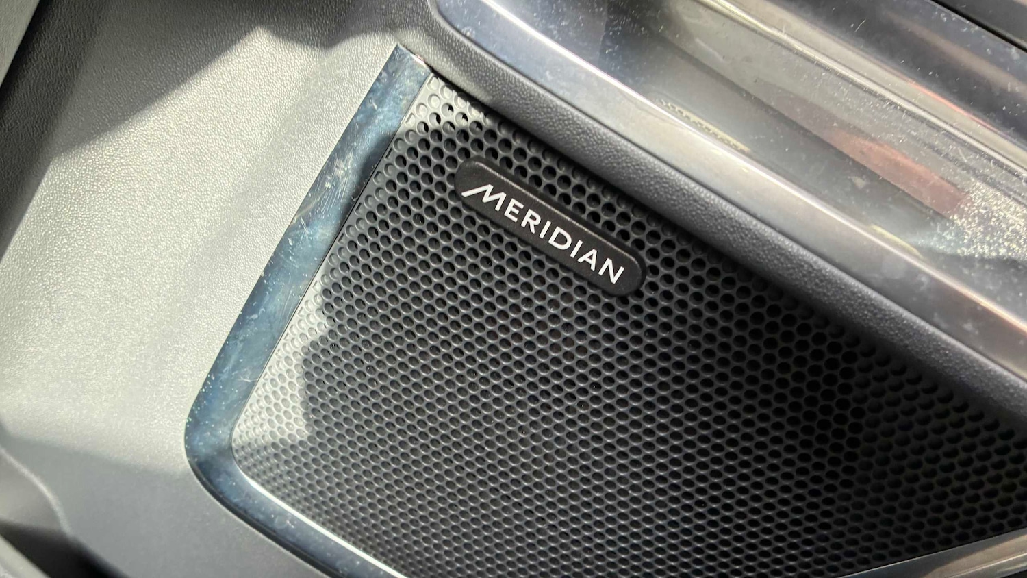 Used Jaguar E-Pace 2018 for sale - 77928793: Photo 15