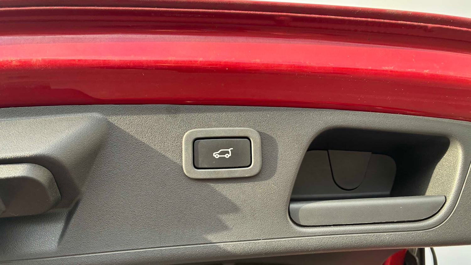 Used Jaguar E-Pace 2018 for sale - 77928793: Photo 18