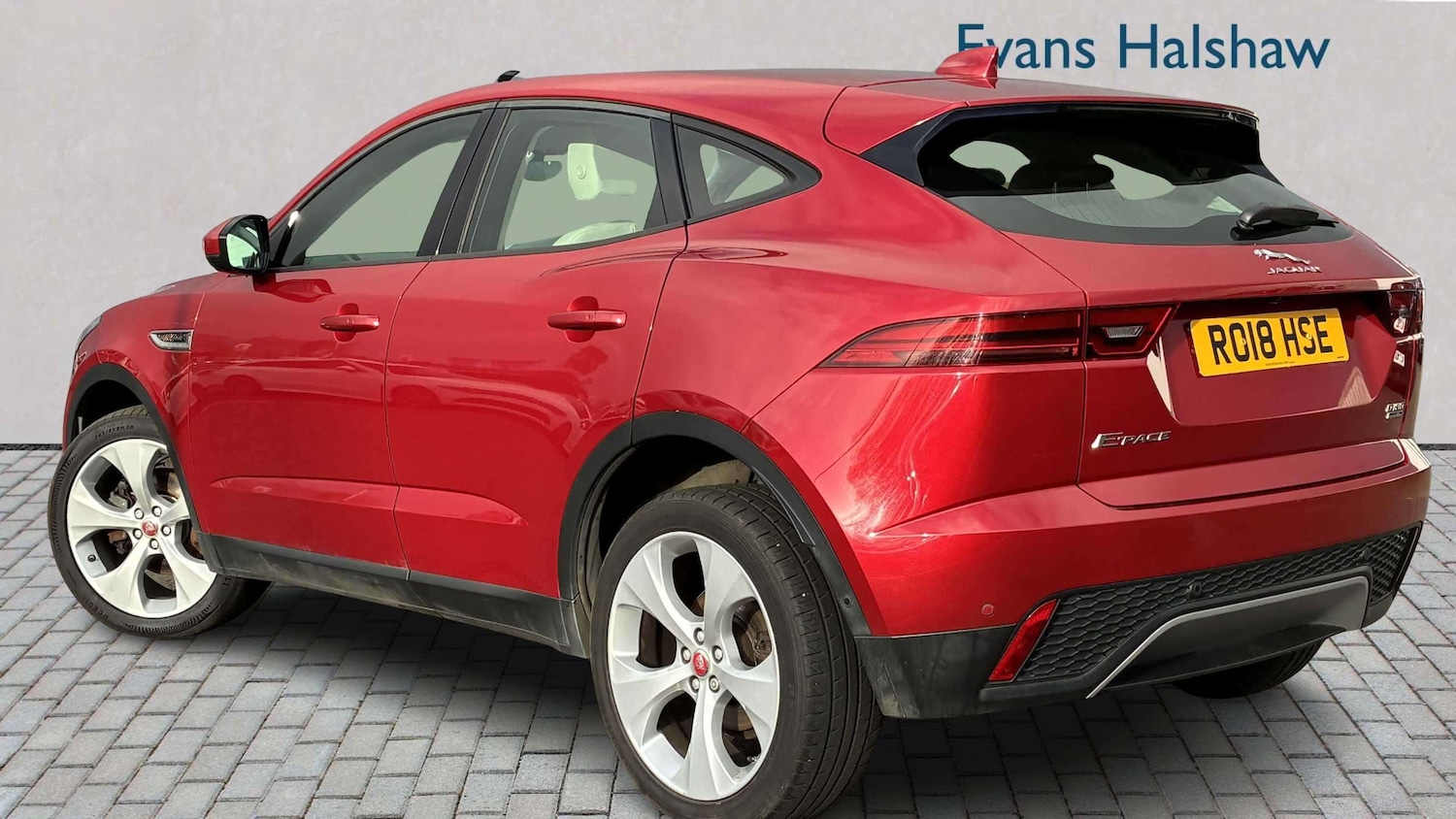 Used Jaguar E-Pace 2018 for sale - 77928793: Photo 2