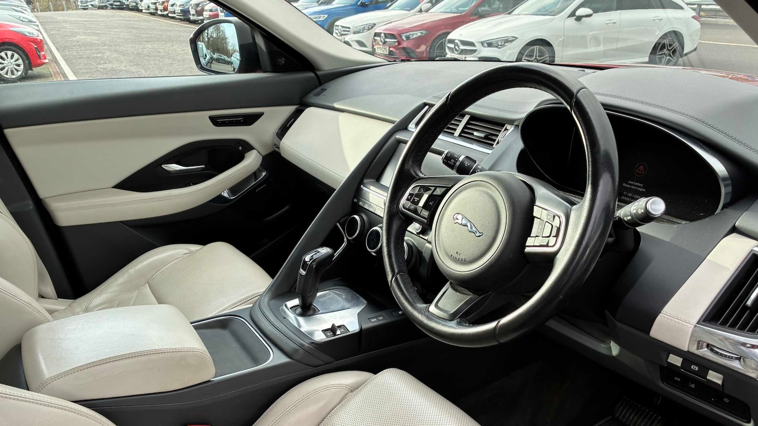 Used Jaguar E-Pace 2018 for sale - 77928793: Photo 8