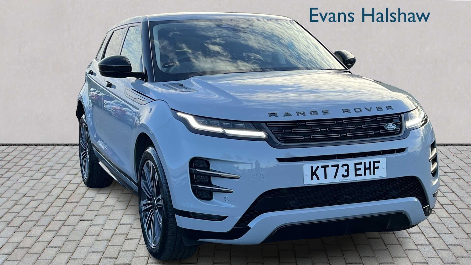 Used Land Rover Range Rover Evoque 2023 for sale - 76401294: Photo 1