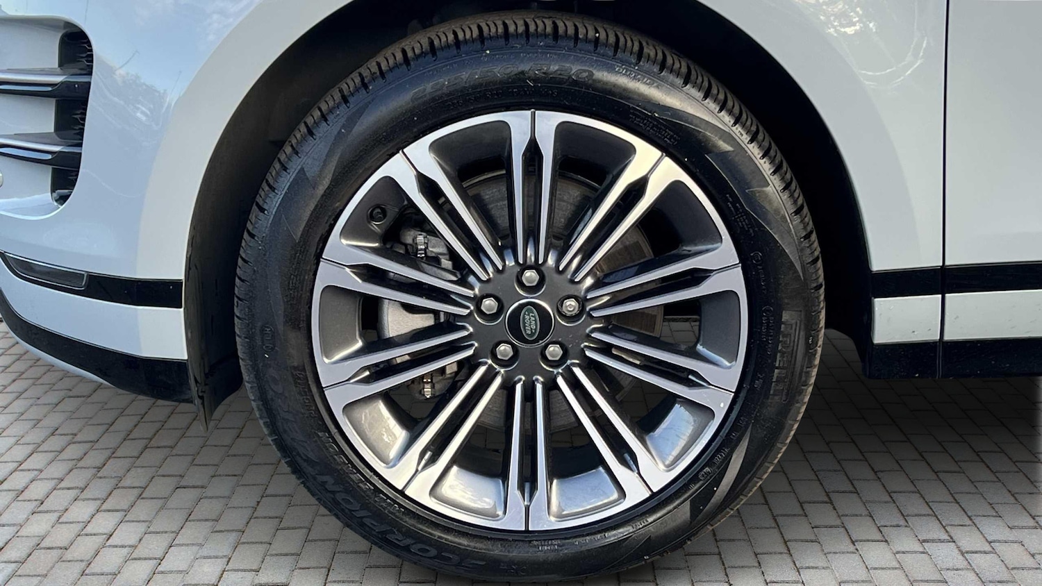 Used Land Rover Range Rover Evoque 2023 for sale - 76401294: Photo 12