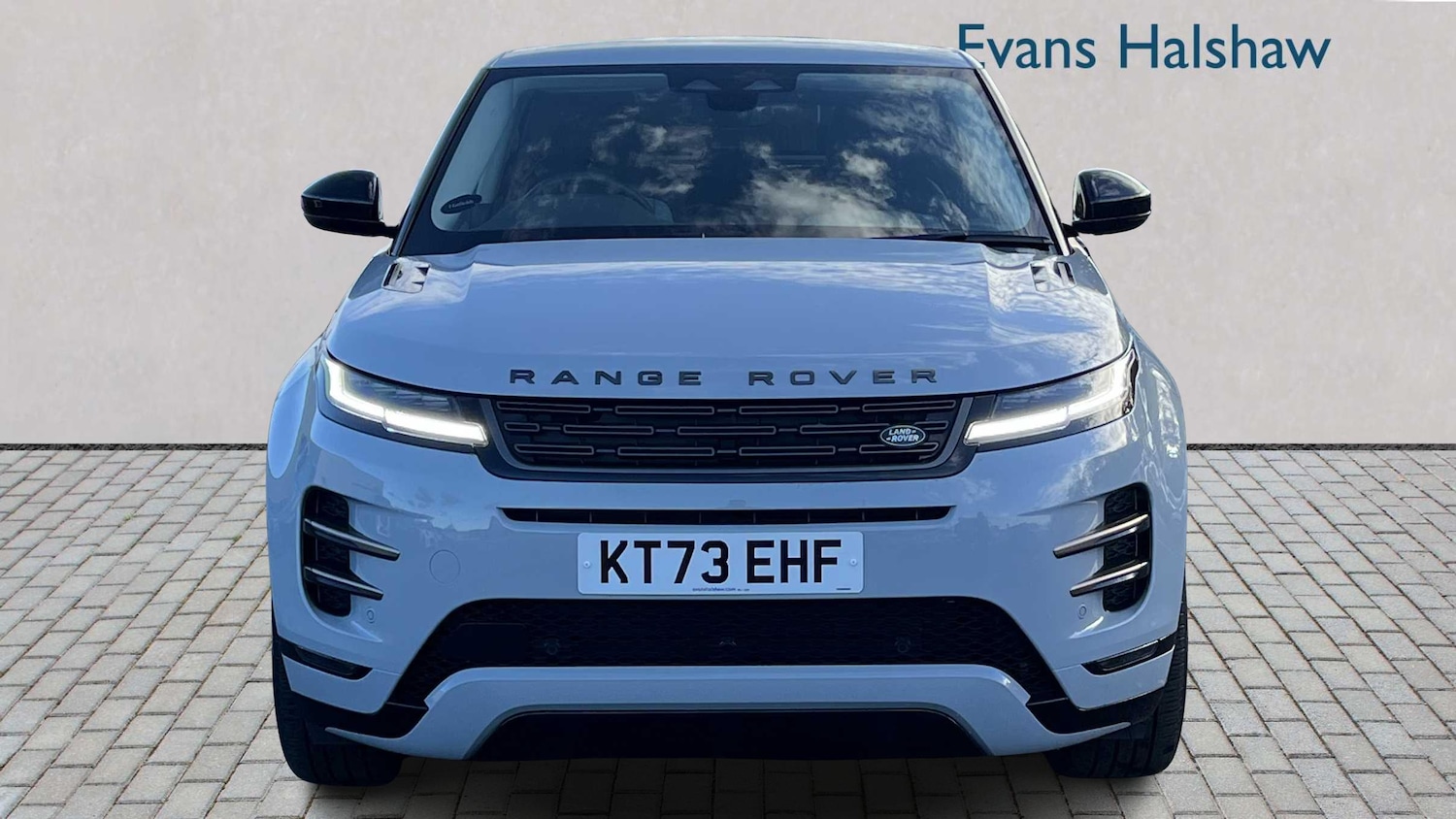 Used Land Rover Range Rover Evoque 2023 for sale - 76401294: Photo 2