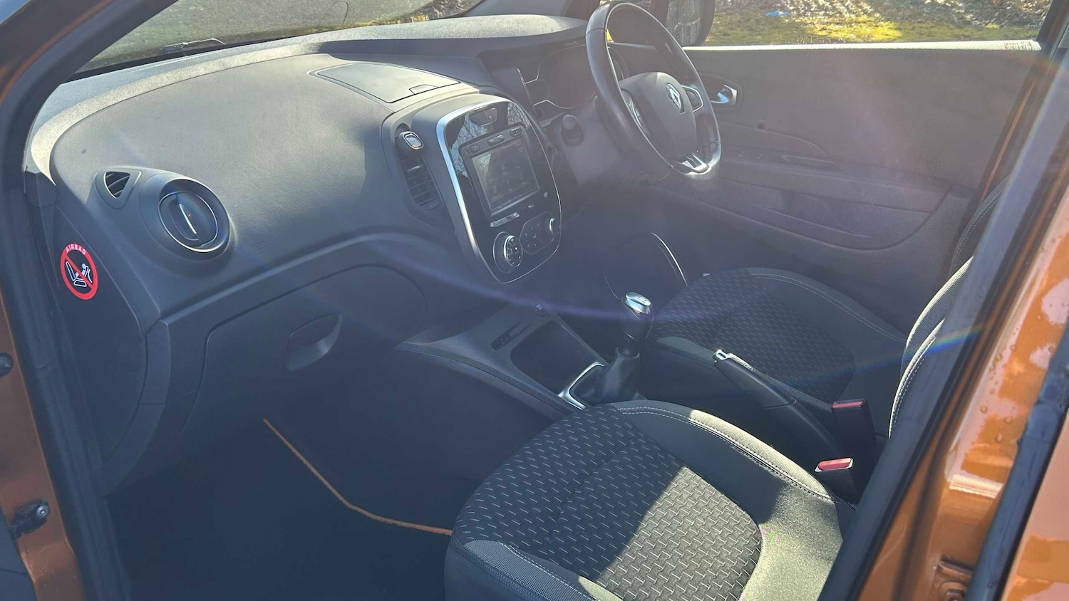 Used Renault Captur 2018 for sale - 77740821: Photo 8