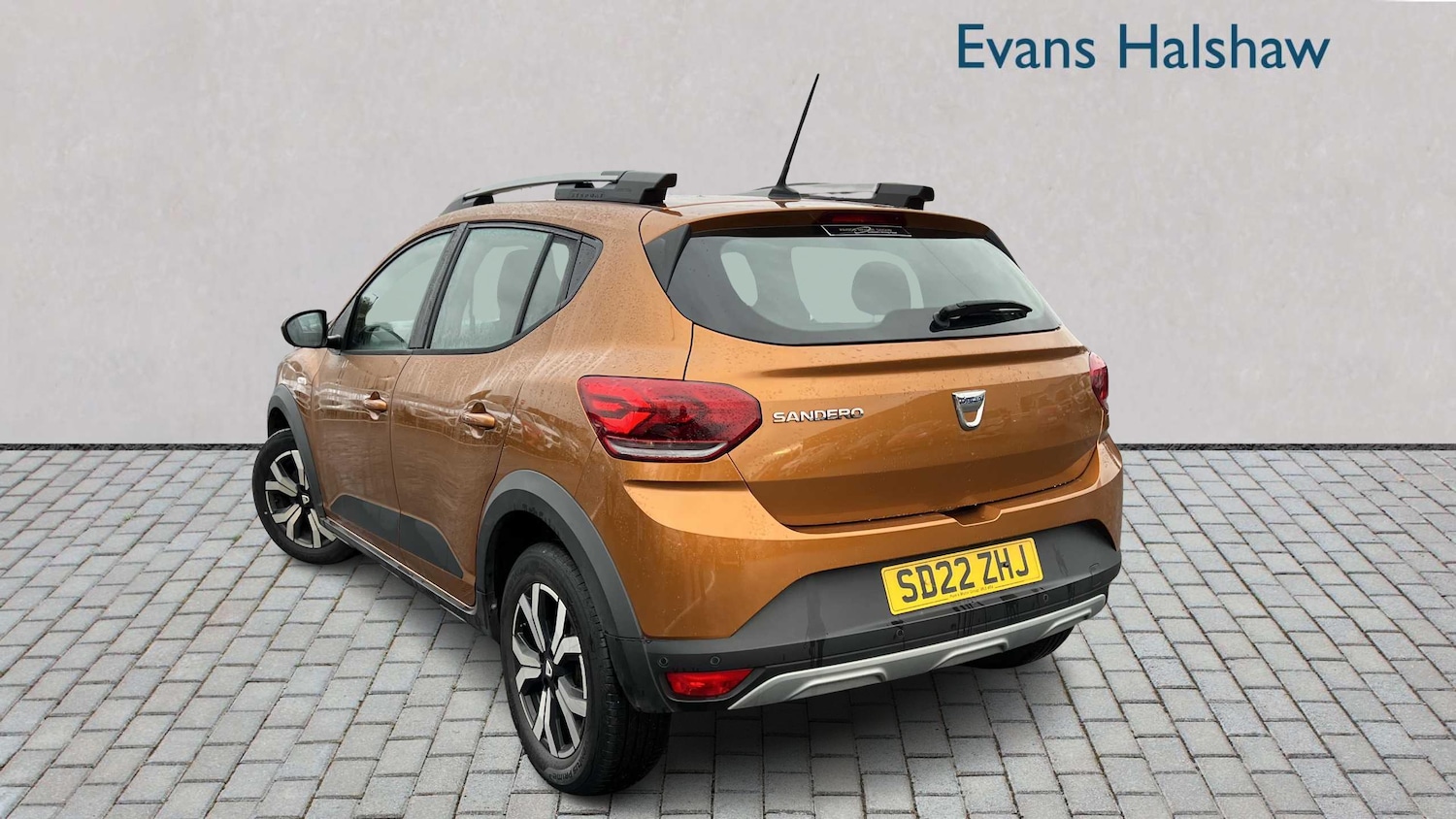 Used Dacia Sandero Stepway 2022 for sale - 76718283: Photo 2