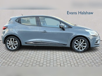 Used Renault Clio 2018 for sale - 77308472: Photo