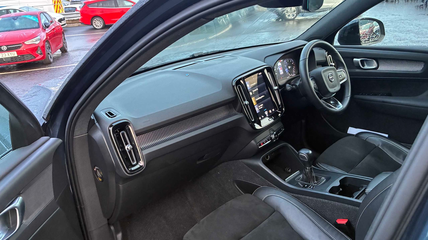 Used Volvo XC40 for sale - 77000154: Photo 15