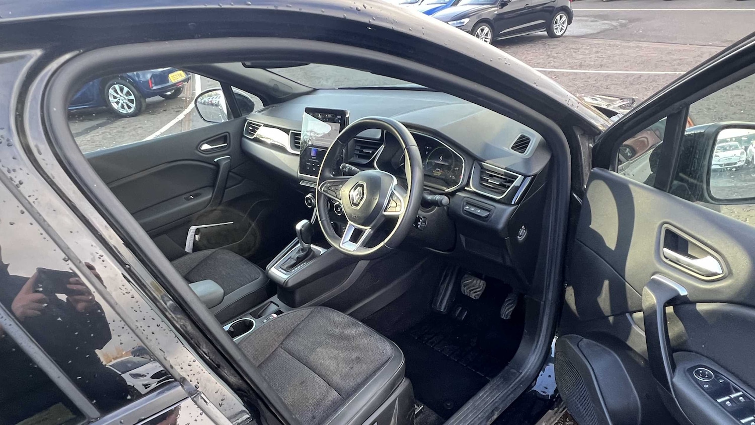 Used Renault Captur 2022 for sale - 76459842: Photo 17