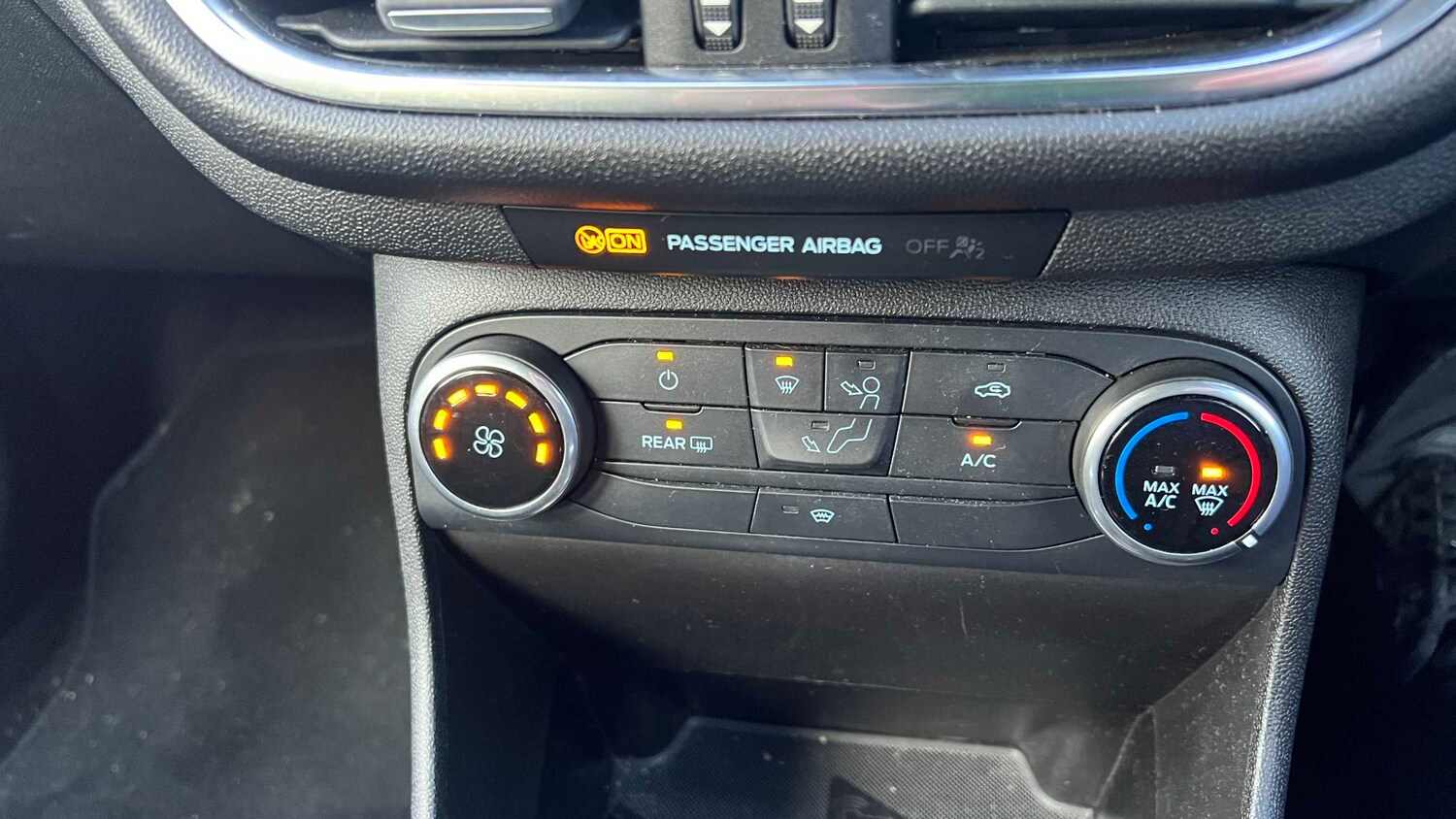 Used Ford Fiesta 2019 for sale - 77553102: Photo 19