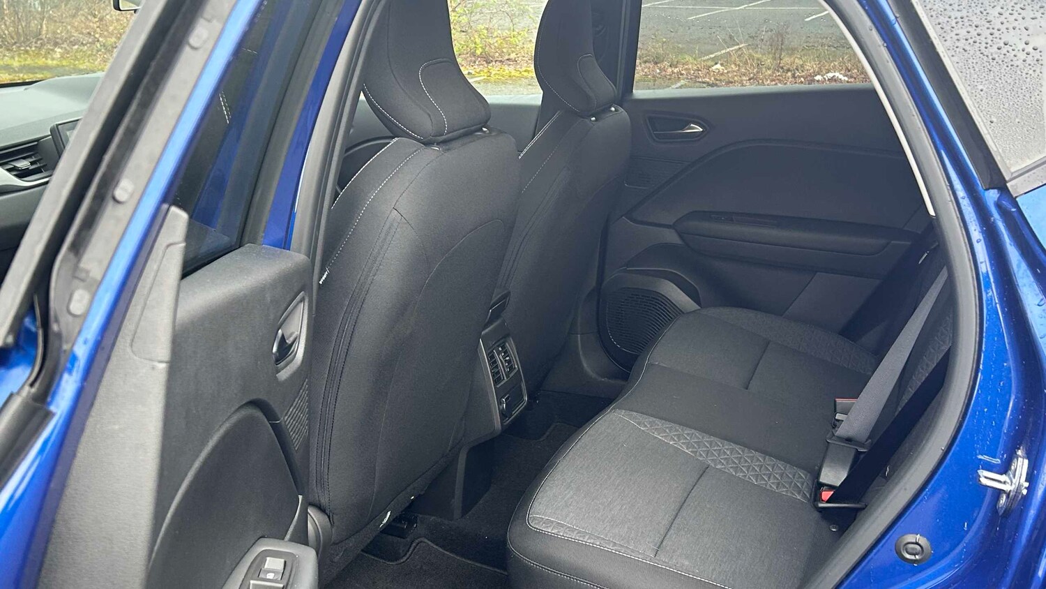 Used Renault Captur for sale - 77661143: Photo 8