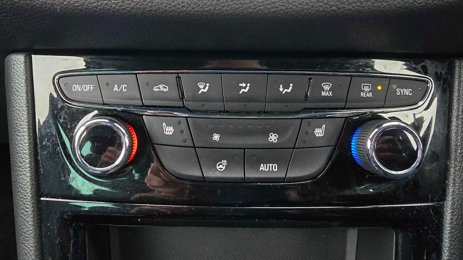 Used Vauxhall Astra 2021 for sale - 77000260: Photo 14