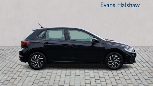 Used Volkswagen Polo 2024 for sale - 76218206: Photo 5