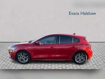 Used Ford Focus 2025 for sale - 76889850: Photo