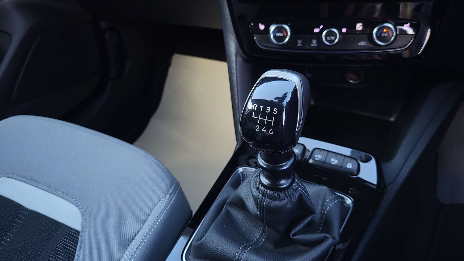 Used Vauxhall Mokka 2022 for sale - 76088068: Photo 24